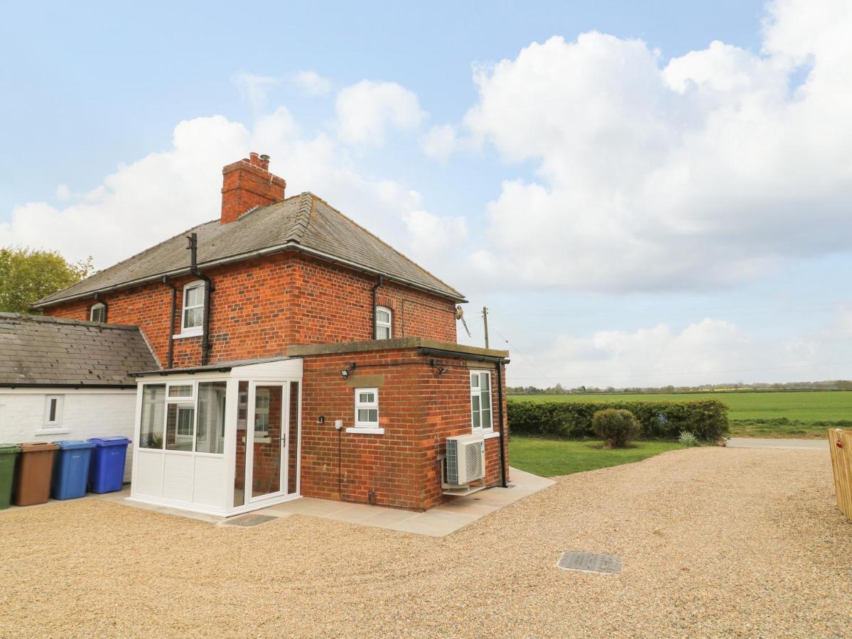 2 Lane End Cottages Kingston upon Hull Exterior photo