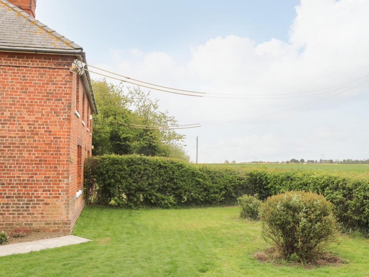 2 Lane End Cottages Kingston upon Hull Exterior photo